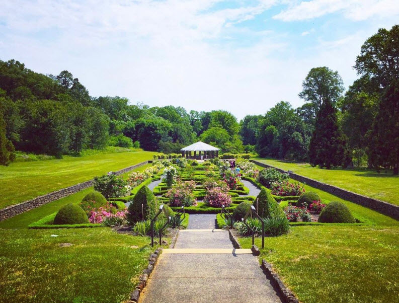 Deep Cut Gardens, United States
